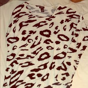 Women’s Lightweight Sweater